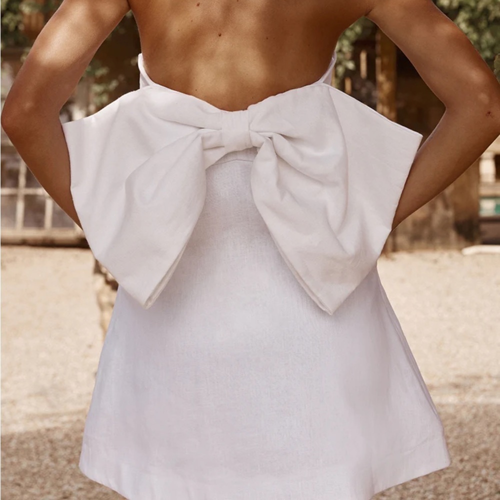 NWT Dissh Aisle White Linen Back Bow Dress Size 6